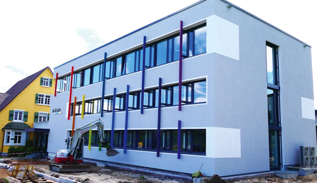 Frei Lacke hat sein neues Verwaltungsgebäude in Betrieb genommen.