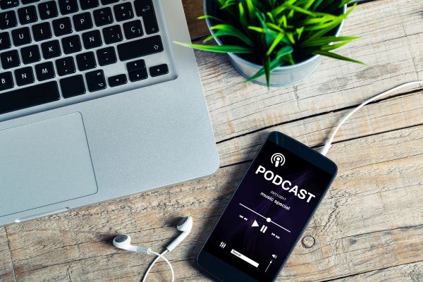 Eine neue Folge des European Coatings Podcast beschäftigt sich mit der Akquisition von Stahl durch Henkel.