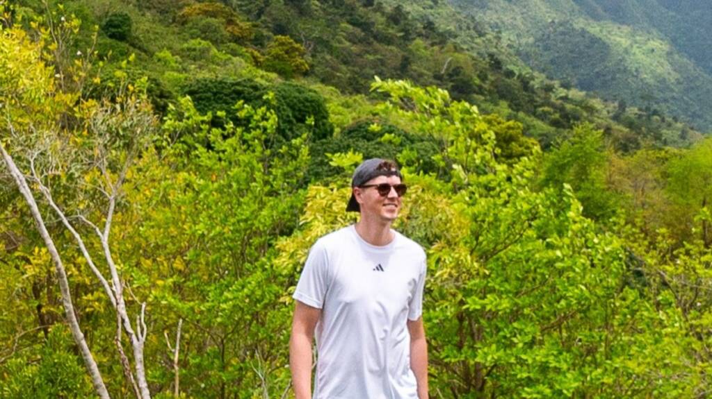 Felix Lauterbach ist gerne in der Natur unterwegs.
