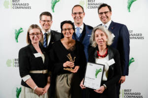 CEO Eva Baumannnahm stellvertretend für das engagierte Team der CHT Group GmbH die Auszeichnung als Best Managed Company 2026 entgegen. Quelle: CHT Group