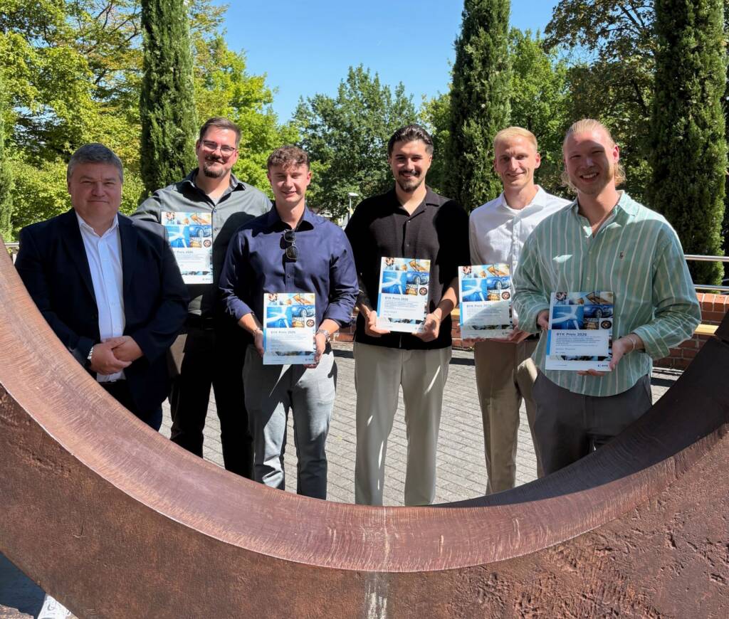 Die Byk-Preisträger (v.l.): Michael Bickel (Byk-Chemie), Simon Blank, Tobias Seitz, Kaan Sargin, Jannis Mezger und Julian Thenert.